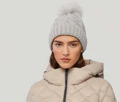 Amalie Cable Knit Detachable Pom Pom Hat