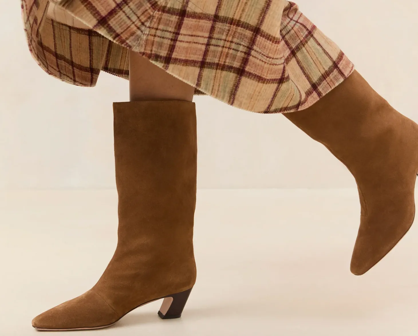Cleo Calf Boot ~ Cacao
