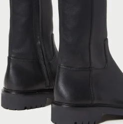 Danny Black Mid Lug Boot