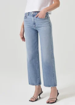 Harper Crop Jean ~ Hassle