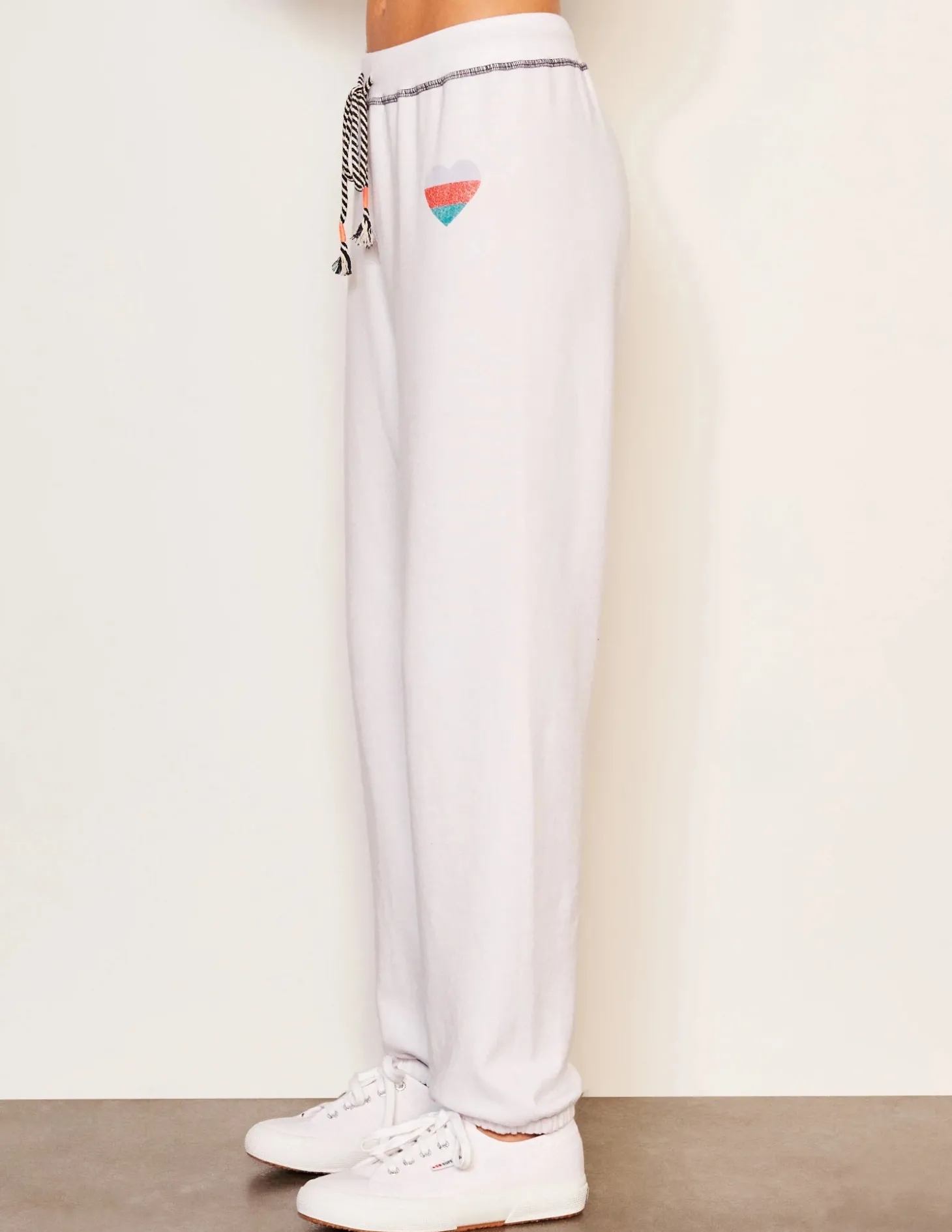 Jogger Heart ~ Optic White