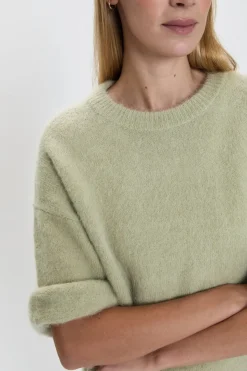 Micah Crewneck Sweater ~ Pistachio