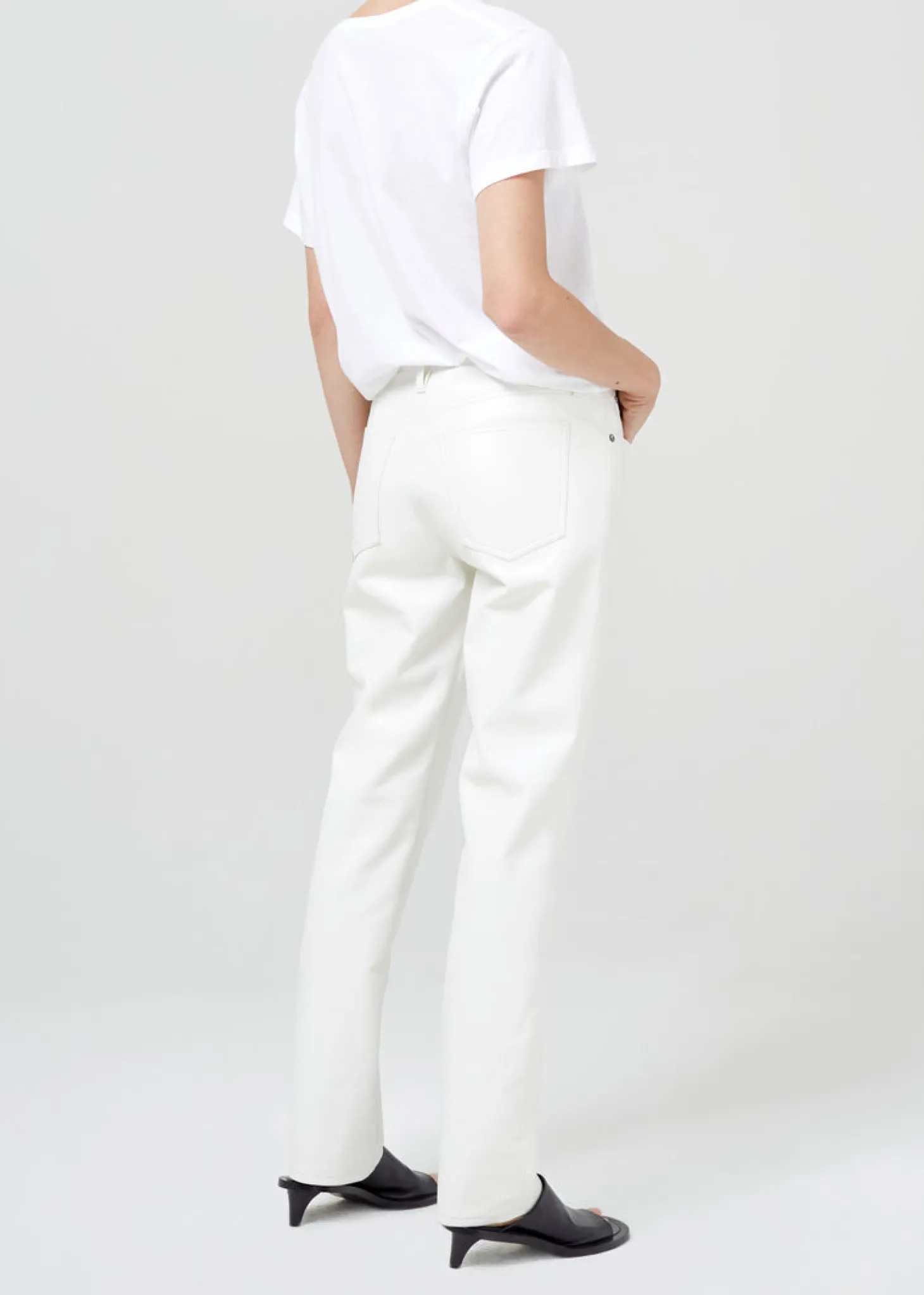 Ona Tee ~ White