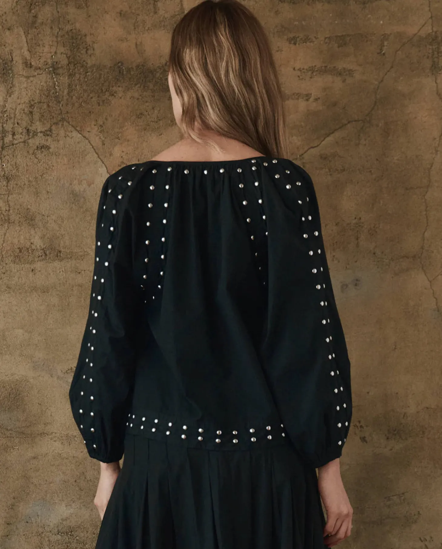 The Bodega Top w/ Studs ~ Black